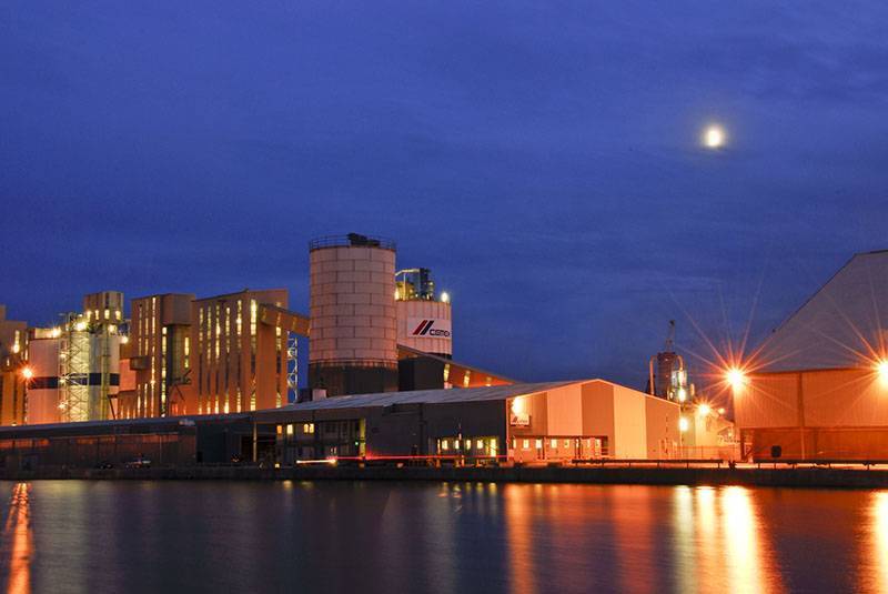 Cemex terminal at Port of Tilbury lit up at night