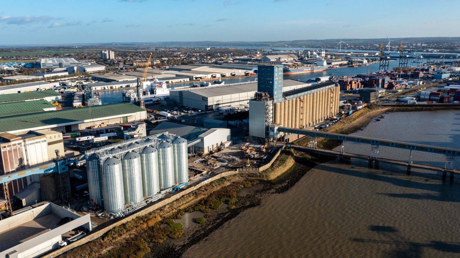 Tilbury’s Grain Terminal completes metal silo rebuild